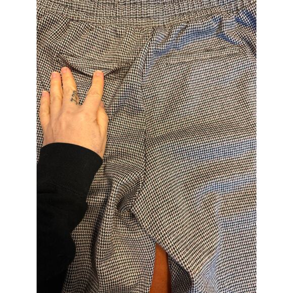 A New Day Houndstooth Pants, pockets and elastic waist. - Picture 11 of 15